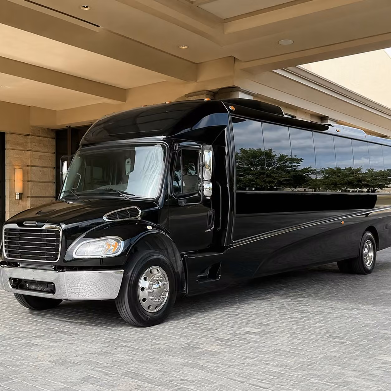 28 passenger minibus