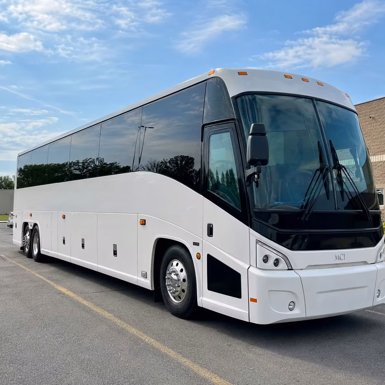charter bus rentals for waterbury corporate events and employee shuttles