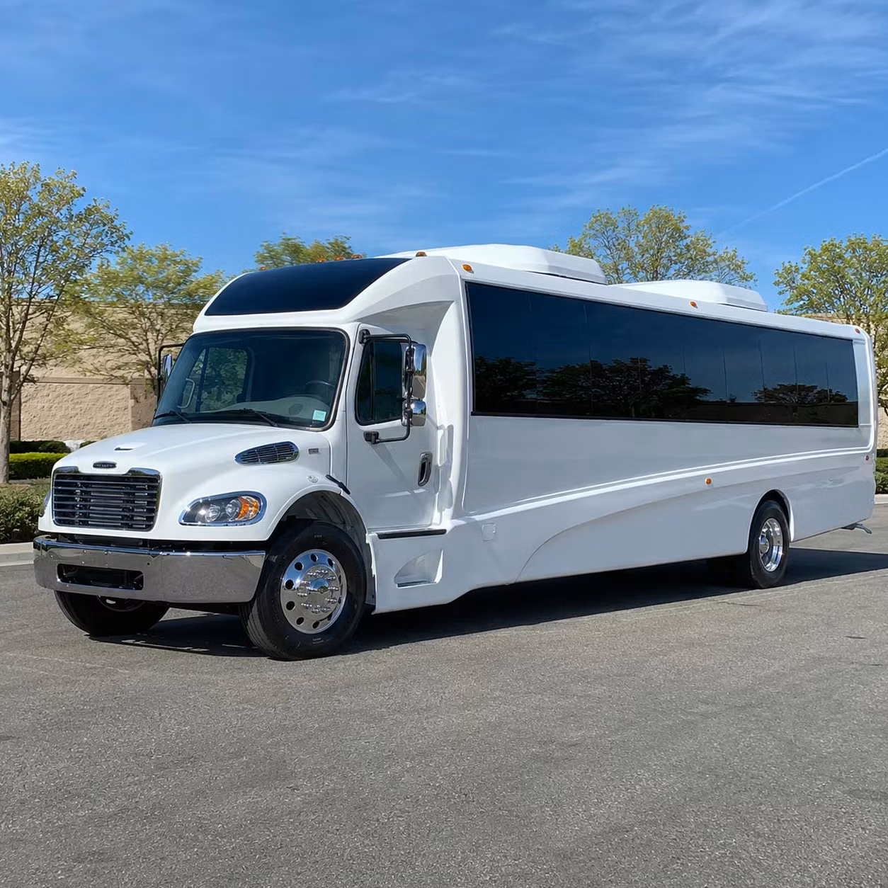 minibus rentals for waterbury area school trips to local attractions