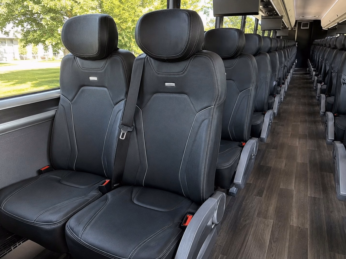 wedding bus rentals in waterbury